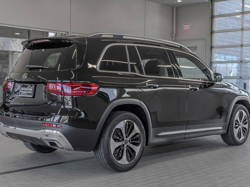 Used 2025 Mercedes-Benz GLB 250 image 26