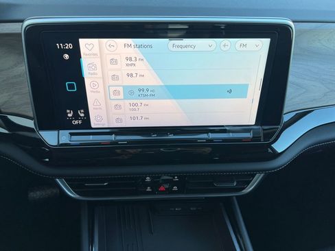 New 2026 Volkswagen Atlas SE FWD image 18