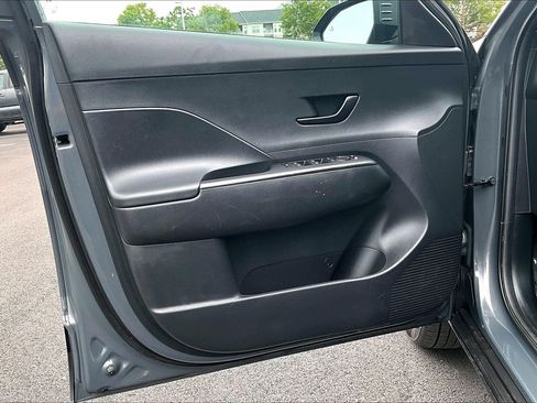 Used 2025 Hyundai Kona SEL AWD/4WD image 20