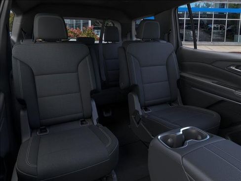 New 2026 Chevrolet Traverse LT w/ Driver Confidence Package image 17