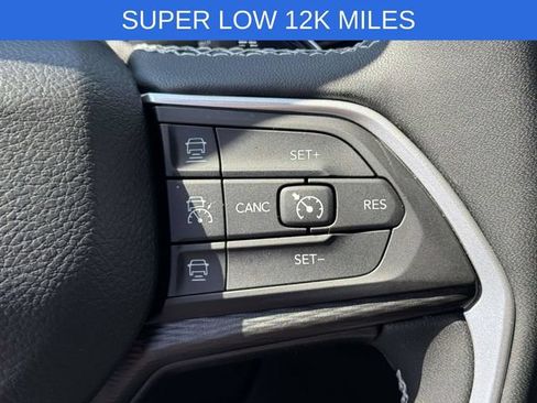 Used 2024 Jeep Grand Cherokee L Laredo w/ Luxury Tech Group I AWD/4WD image 20