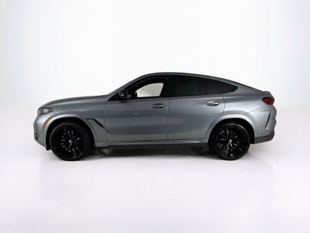 Used 2025 BMW X6 M60i w/ Executive Package AWD/4WD image 2