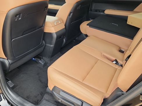 New 2026 Hyundai Santa Fe Limited AWD/4WD image 11