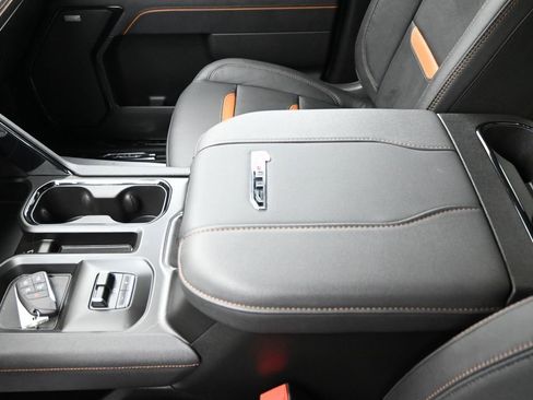 New 2026 GMC Sierra 3500 AT4 w/ AT4 Premium Plus Package image 18