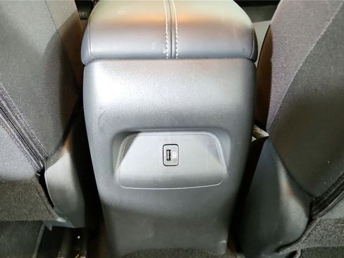 Certified 2025 Nissan Sentra SV FWD image 14