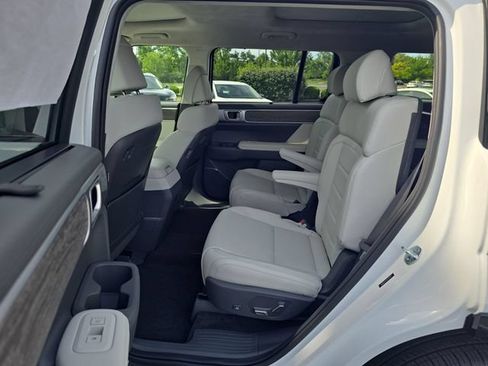 New 2026 Hyundai Santa Fe Calligraphy AWD/4WD image 22