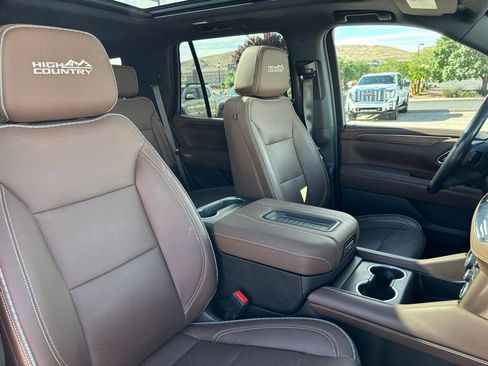 Used 2023 Chevrolet Tahoe High Country AWD/4WD image 39
