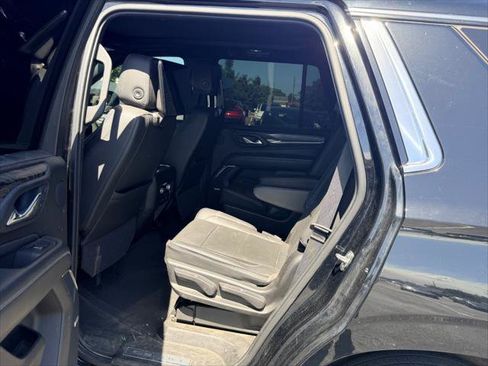 Used 2021 GMC Yukon Denali w/ Denali Premium Package RWD image 16