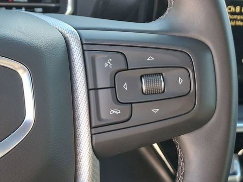 Used 2025 GMC Sierra 3500 Denali w/ Technology Package image 24