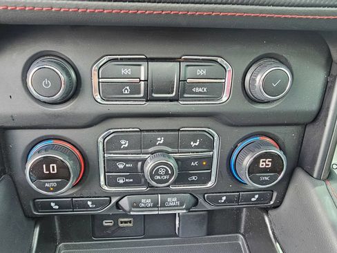 Used 2023 Chevrolet Tahoe RST RWD image 24