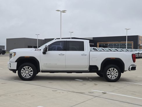 Used 2023 GMC Sierra 2500 Denali w/ Denali Ultimate Package AWD/4WD image 5