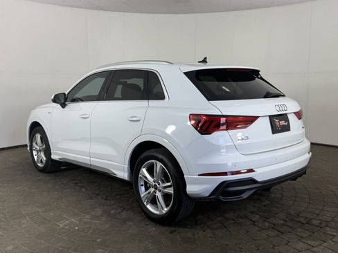Used 2024 Audi Q3 2.0T Premium Plus w/ Premium Plus Package AWD/4WD image 5