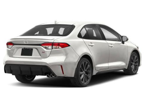 Used 2024 Toyota Corolla SE FWD image 2