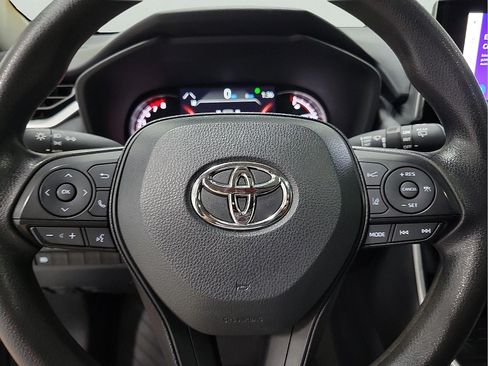 Certified 2024 Toyota RAV4 XLE w/ Convenience Package FWD image 17