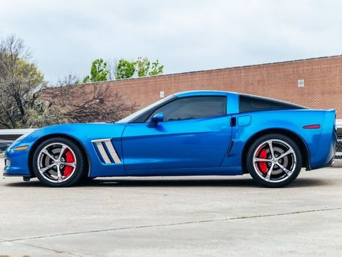 Used 2011 Chevrolet Corvette Grand Sport w/ Preferred Equipment Group image 52