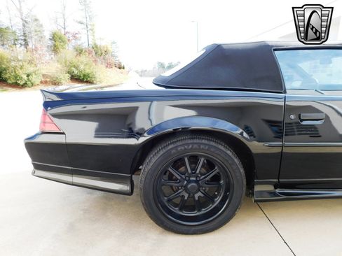 Used 1992 Chevrolet Camaro RS image 11