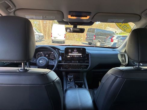 Certified 2023 Nissan Pathfinder SL AWD/4WD image 22