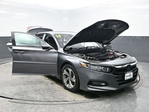 Used 2018 Honda Accord Sport image 36