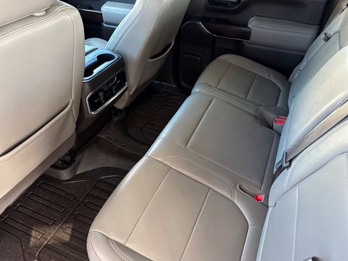 Used 2021 GMC Sierra 1500 SLT image 15