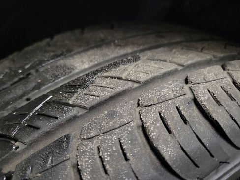 Used 2021 Honda CR-V EX-L image 11