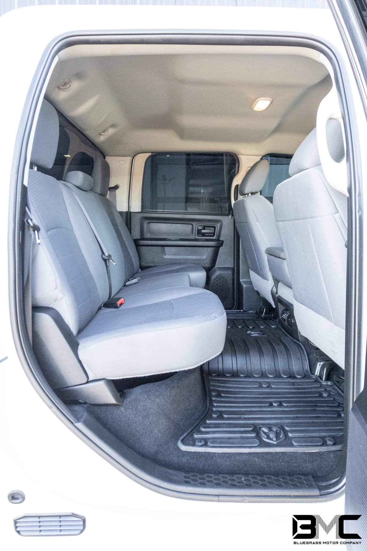 Used 2018 RAM 2500 Tradesman w/ Chrome Appearance Group AWD/4WD image 19