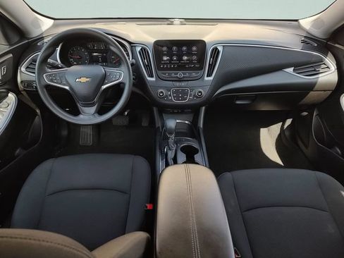 Used 2024 Chevrolet Malibu LT FWD image 9
