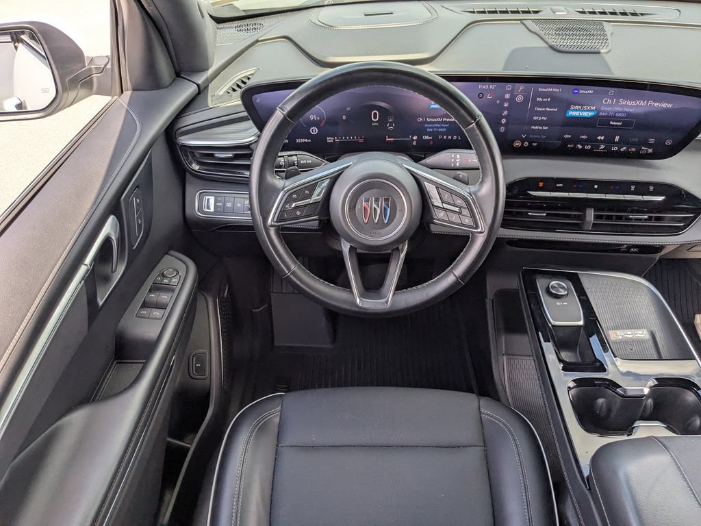 Used 2025 Buick Enclave Preferred FWD image 16