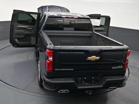 Used 2024 Chevrolet Silverado 1500 High Country w/ High Country Premium Package AWD/4WD image 33