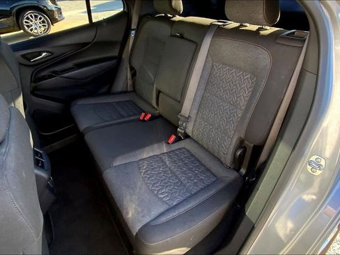 Used 2024 Chevrolet Equinox LT image 19
