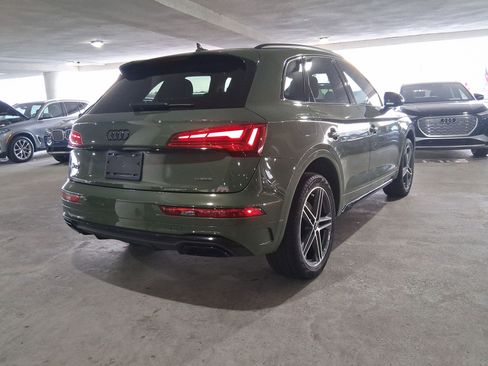 Used 2023 Audi Q5 e Premium Plus image 7