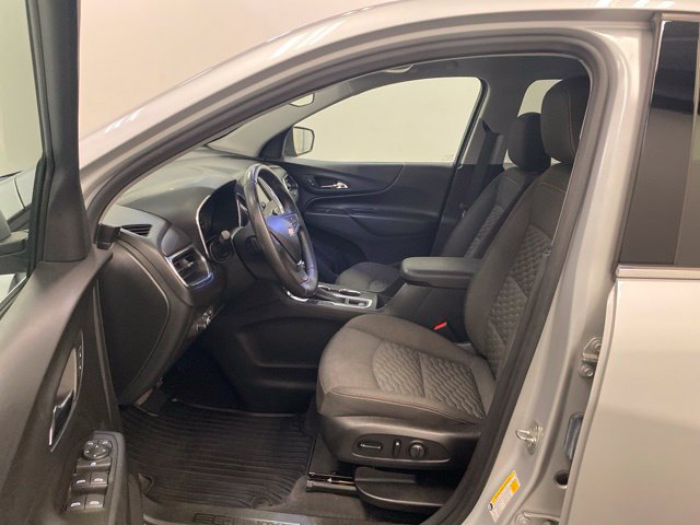Used 2020 Chevrolet Equinox LT w/ Driver Convenience Package AWD/4WD image 8