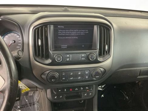 Used 2020 Chevrolet Colorado Z71 AWD/4WD image 17