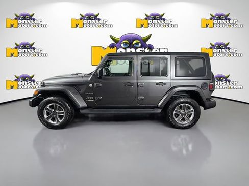 Used 2021 Jeep Wrangler Unlimited Sahara AWD/4WD image 8