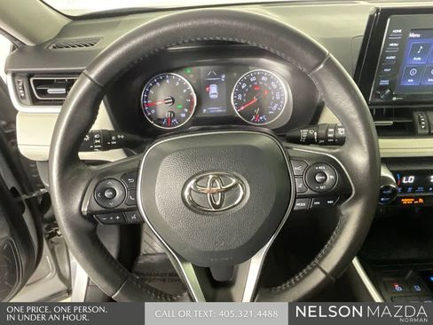 Used 2020 Toyota RAV4 XLE Premium FWD image 43