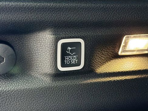 New 2026 Jeep Grand Cherokee L Limited AWD/4WD image 13