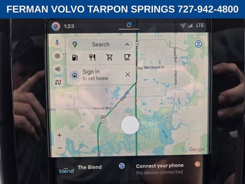 New 2026 Volvo XC40 B5 Plus w/ Protection Package Premier image 25