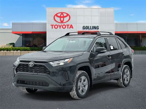 New 2025 Toyota RAV4 XLE image 6