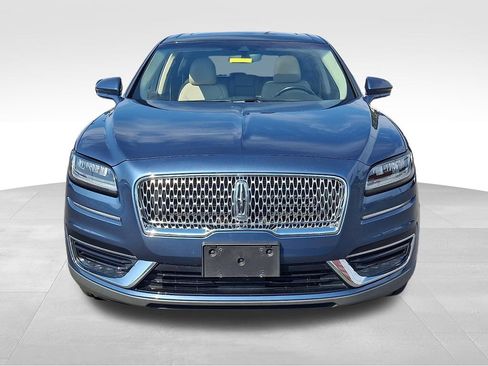 Used 2019 Lincoln Nautilus Reserve AWD/4WD image 2
