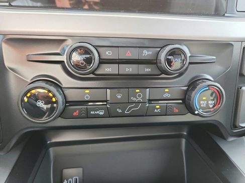 New 2026 Ford F250 XLT w/ XLT Premium Package AWD/4WD image 21