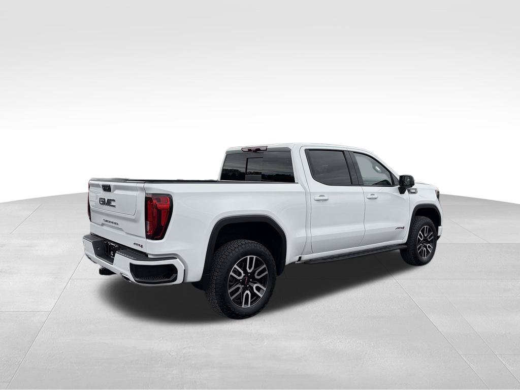 Used 2025 GMC Sierra 1500 AT4 w/ Technology Package AWD/4WD image 21