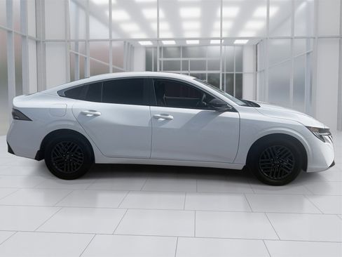 New 2026 Nissan Sentra SV w/ SV Convenience Package image 7