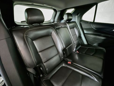 Used 2021 Chevrolet Equinox Premier FWD image 24