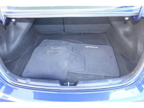 Used 2017 Kia Forte S w/ S Technology Package image 8