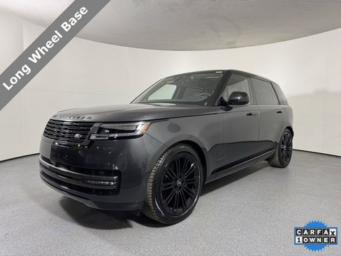 Used 2024 Land Rover Range Rover Long Wheelbase SE image 1