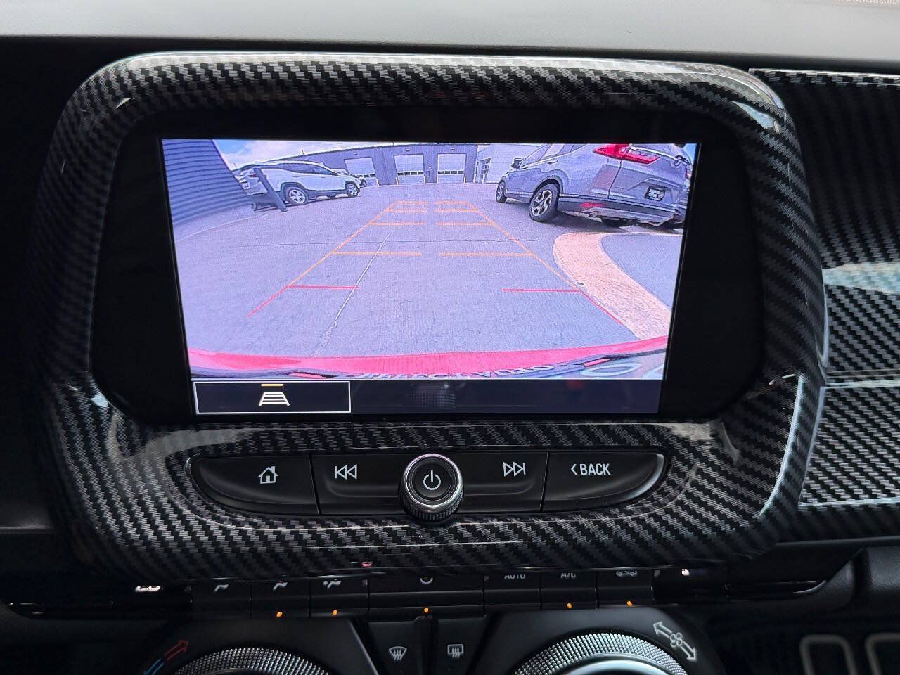 Used 2021 Chevrolet Camaro SS RWD image 26