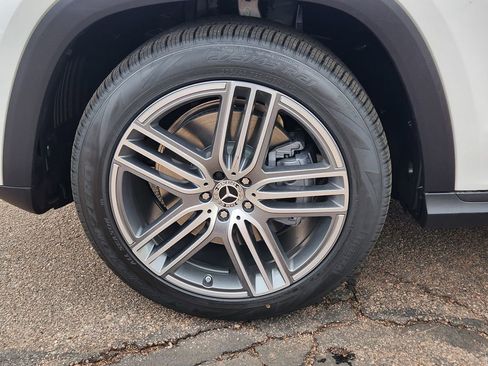 New 2026 Mercedes-Benz GLS 450 4MATIC image 10