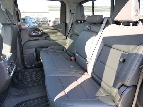 New 2026 GMC Sierra 1500 SLT w/ SLT Premium Plus Package image 30