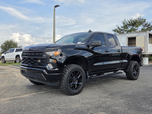 Used 2026 Chevrolet Silverado 1500 Custom AWD/4WD image 2