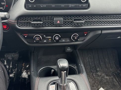 Used 2023 Honda HR-V Sport image 8