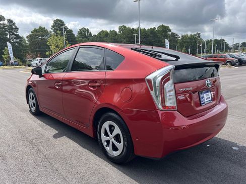 Used 2012 Toyota Prius Three FWD image 5